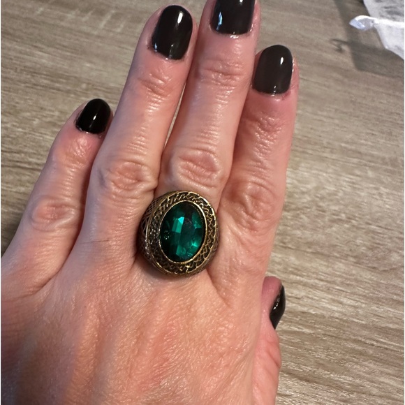 🤩STUNNING VINTAGE UNISEX EXOTIC COCKTAIL RING✨ - Picture 9 of 14